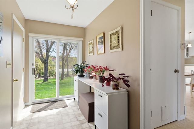 7 Joseph Ave, Westfield, MA 01085