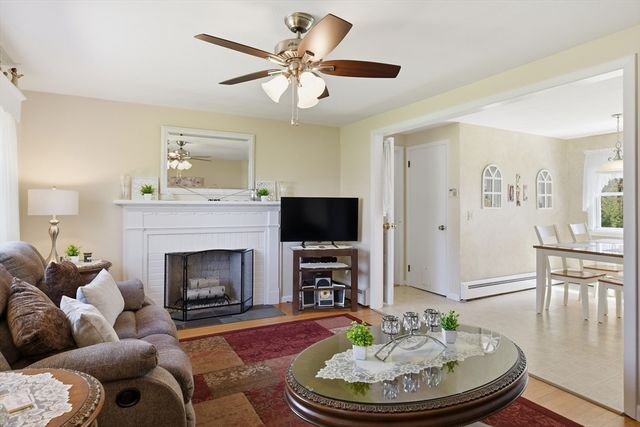7 Joseph Ave, Westfield, MA 01085