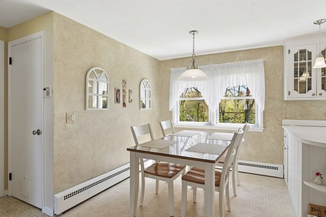 7 Joseph Ave, Westfield, MA 01085