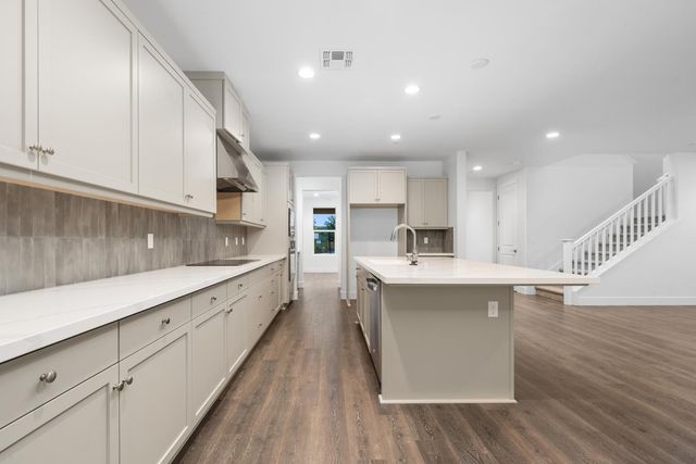 7945 Sierra Court, Friant, CA 93626
