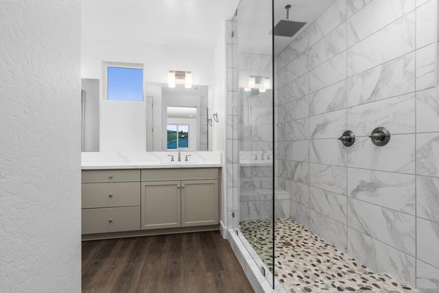 7945 Sierra Court, Friant, CA 93626