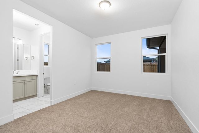 7945 Sierra Court, Friant, CA 93626