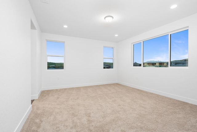 7945 Sierra Court, Friant, CA 93626