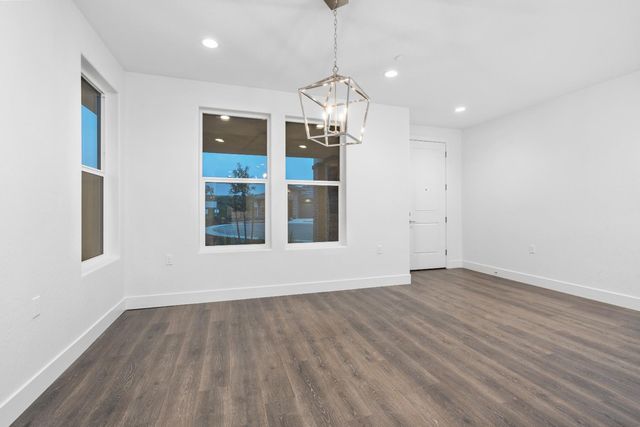 7945 Sierra Court, Friant, CA 93626
