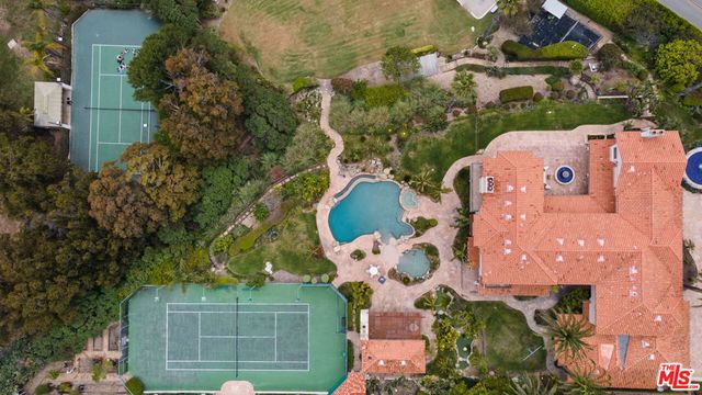 7160 Dume Drive, Malibu, CA 90265