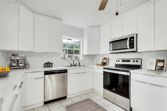 4525 SW 112th Pl, Miami, FL 33165