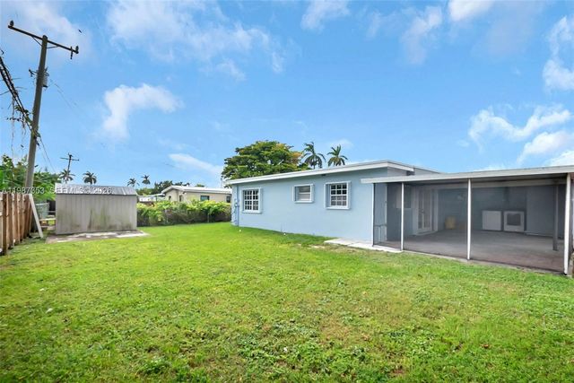 4525 SW 112th Pl, Miami, FL 33165