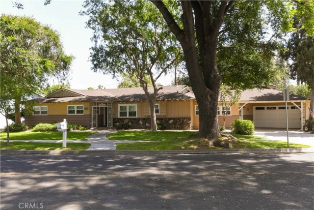 5382 Brighton, Riverside, CA 92504