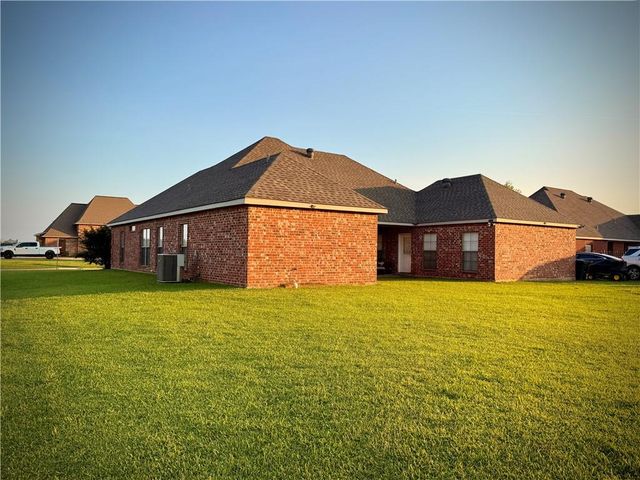 189 ST ANDREWS Drive, Alexandria, LA 71303