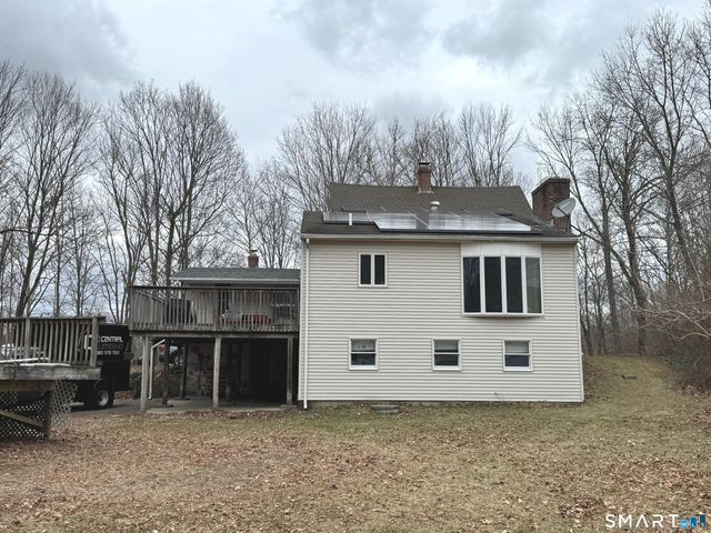 10 Texas Heights Road, Plainfield, CT 06374