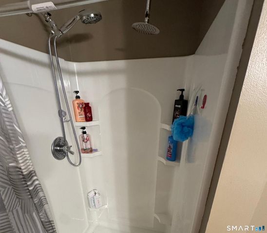 10 Texas Heights Road, Plainfield, CT 06374