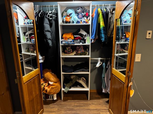 10 Texas Heights Road, Plainfield, CT 06374