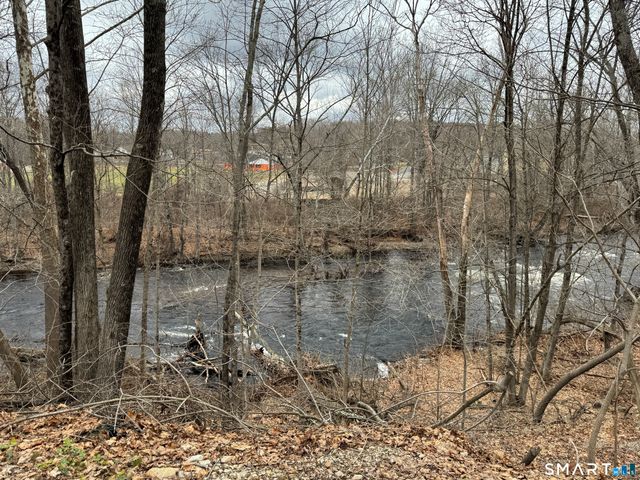 10 Texas Heights Road, Plainfield, CT 06374