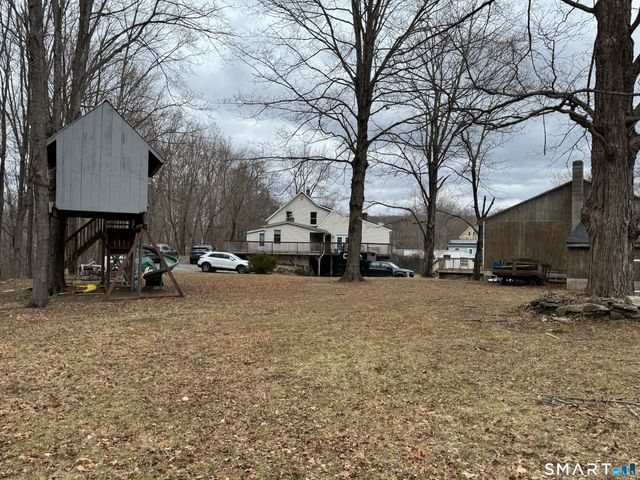 10 Texas Heights Road, Plainfield, CT 06374