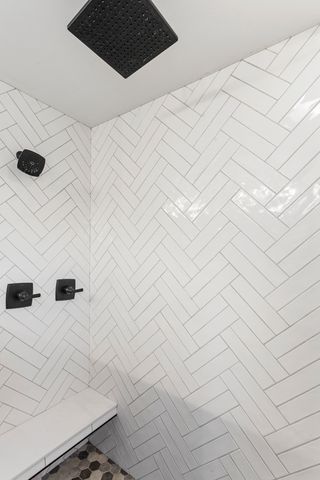 203 N Niles Avenue, Tuscola, IL 61953