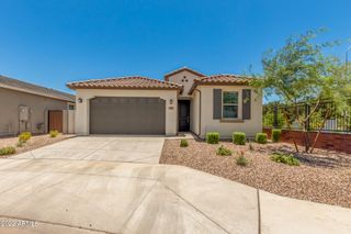43 E CAPRICORN Way, Chandler, AZ 85249