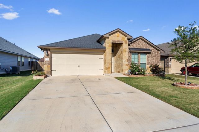 122 Beth Ann LOOP, Taylor, TX 76574