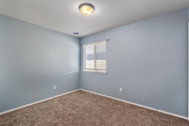 122 Beth Ann LOOP, Taylor, TX 76574