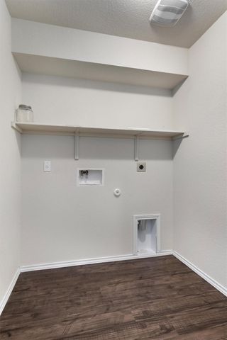 122 Beth Ann LOOP, Taylor, TX 76574