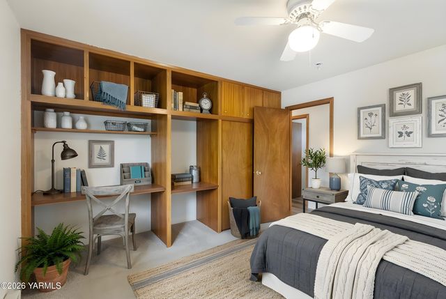 2907 S 3rd St, Union Gap, WA 98903