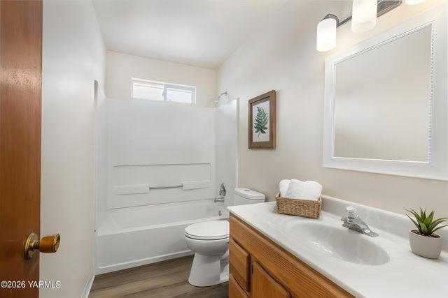 2907 S 3rd St, Union Gap, WA 98903