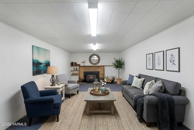 2907 S 3rd St, Union Gap, WA 98903