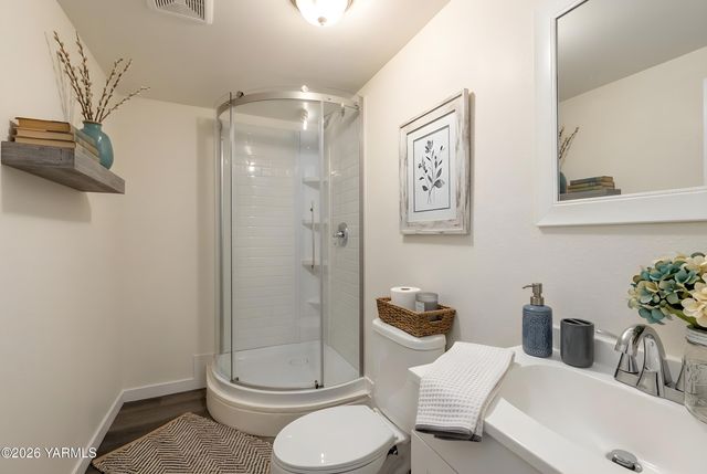 2907 S 3rd St, Union Gap, WA 98903