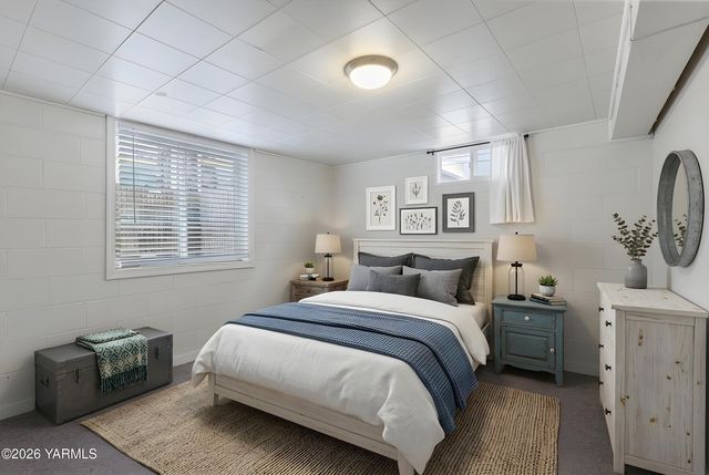 2907 S 3rd St, Union Gap, WA 98903