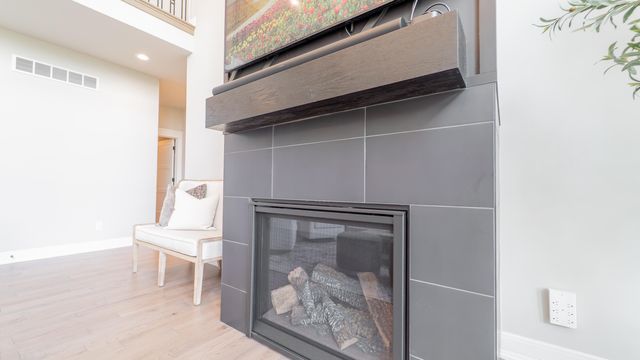 8201 Alexander Street, Schererville, IN 46375