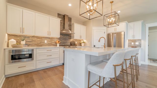 8201 Alexander Street, Schererville, IN 46375