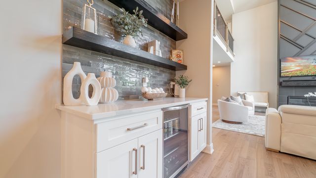 8201 Alexander Street, Schererville, IN 46375