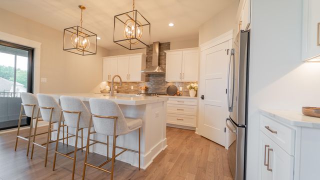 8201 Alexander Street, Schererville, IN 46375