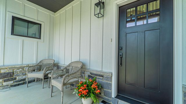 8201 Alexander Street, Schererville, IN 46375