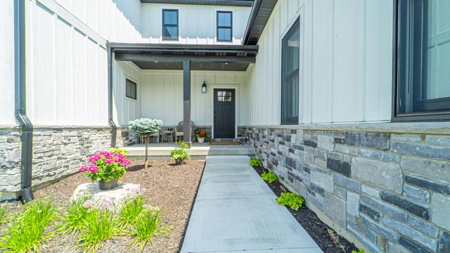 8201 Alexander Street, Schererville, IN 46375