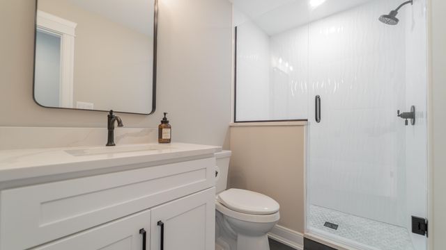 8201 Alexander Street, Schererville, IN 46375