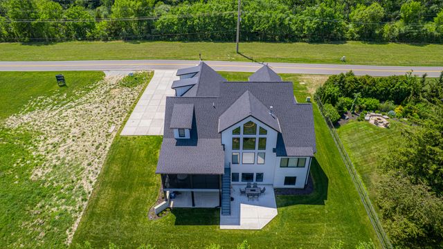 8201 Alexander Street, Schererville, IN 46375