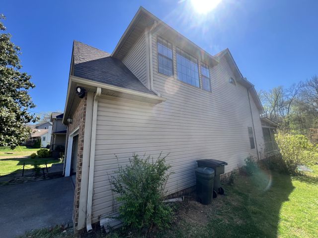 6137 Bradford Hills Dr, Nashville, TN 37211