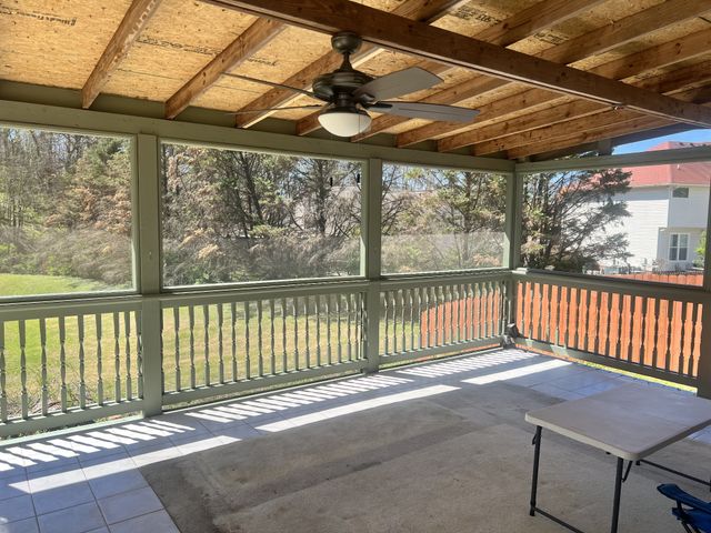 6137 Bradford Hills Dr, Nashville, TN 37211