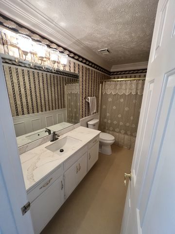 6137 Bradford Hills Dr, Nashville, TN 37211