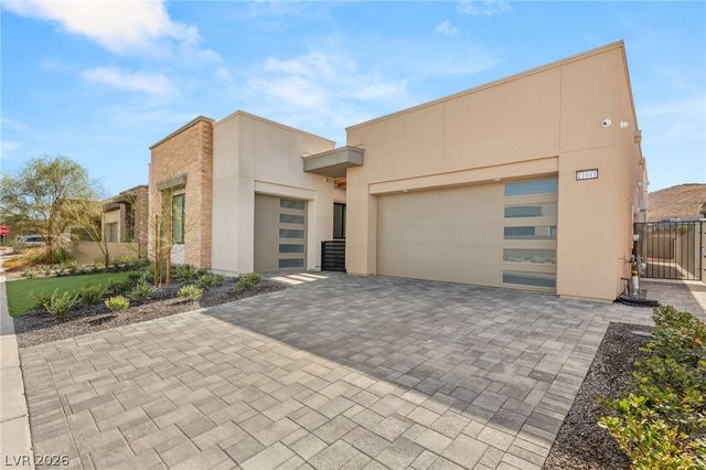 11041 Concord Valley Drive, Las Vegas, NV 89135