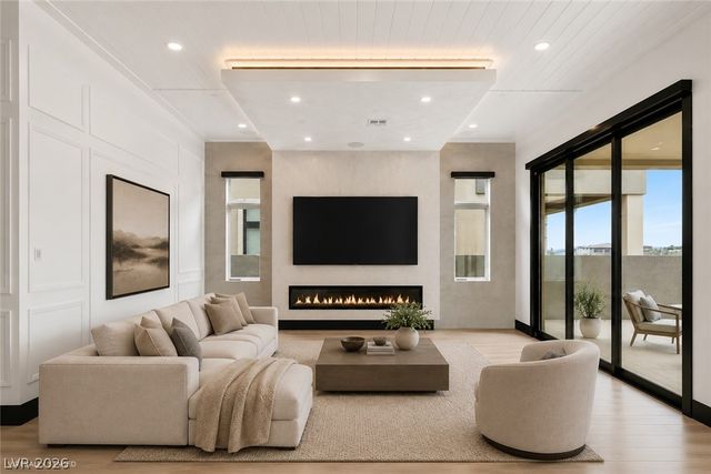 11041 Concord Valley Drive, Las Vegas, NV 89135