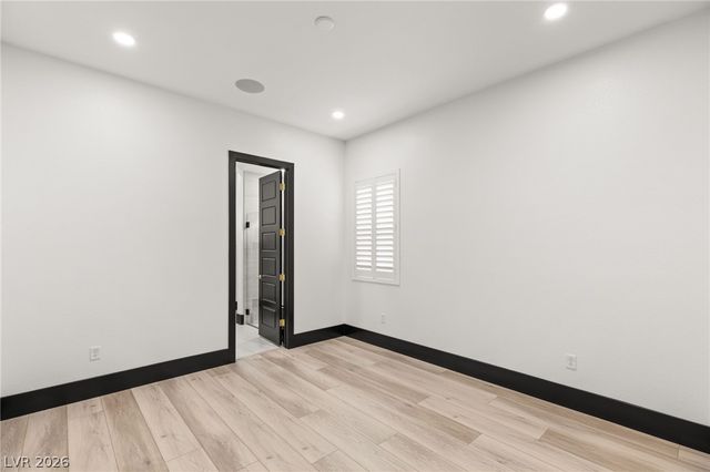 11041 Concord Valley Drive, Las Vegas, NV 89135