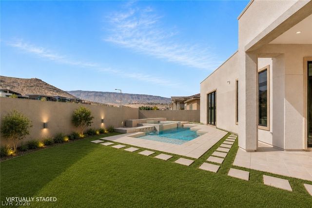11041 Concord Valley Drive, Las Vegas, NV 89135