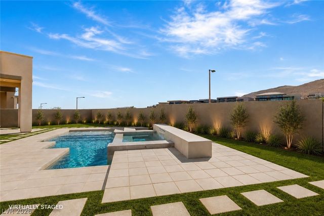 11041 Concord Valley Drive, Las Vegas, NV 89135