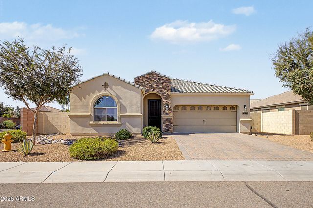 172 E CRESCENT Place, Chandler, AZ 85249