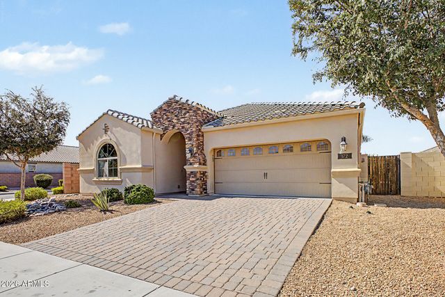 172 E CRESCENT Place, Chandler, AZ 85249