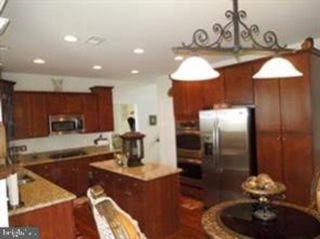 9804 AUTUMN PATH CT, Fredericksburg, VA 22407