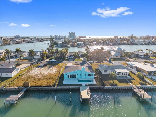 11145 4TH STREET E, Treasure Island, FL 33706