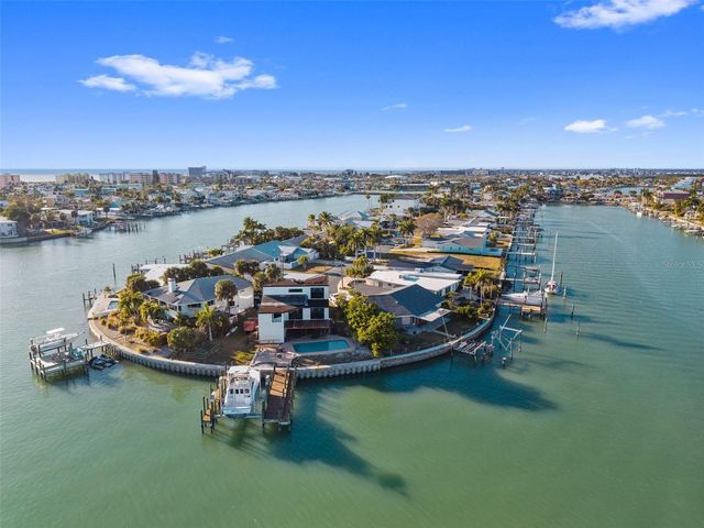 11145 4TH STREET E, Treasure Island, FL 33706