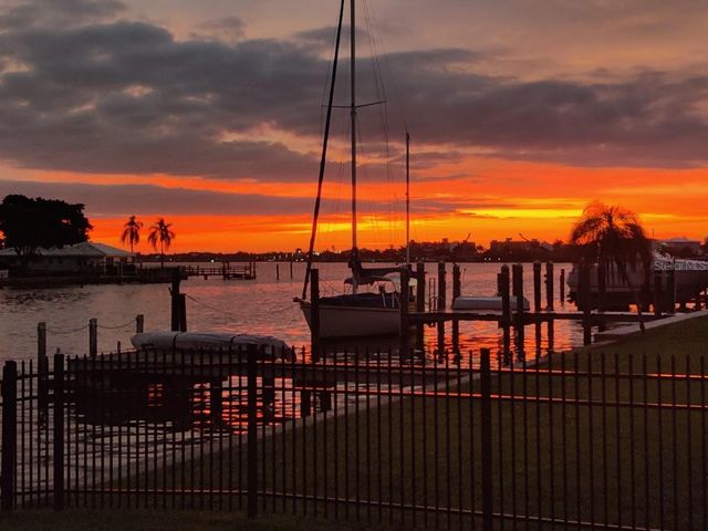 11145 4TH STREET E, Treasure Island, FL 33706